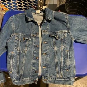 Levi’s Jean jacket men’s small